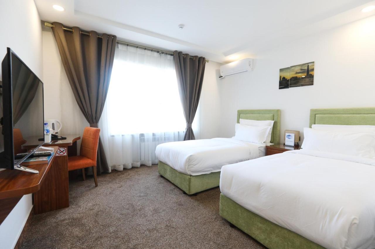 Sunrise Hotel Tashkent Esterno foto