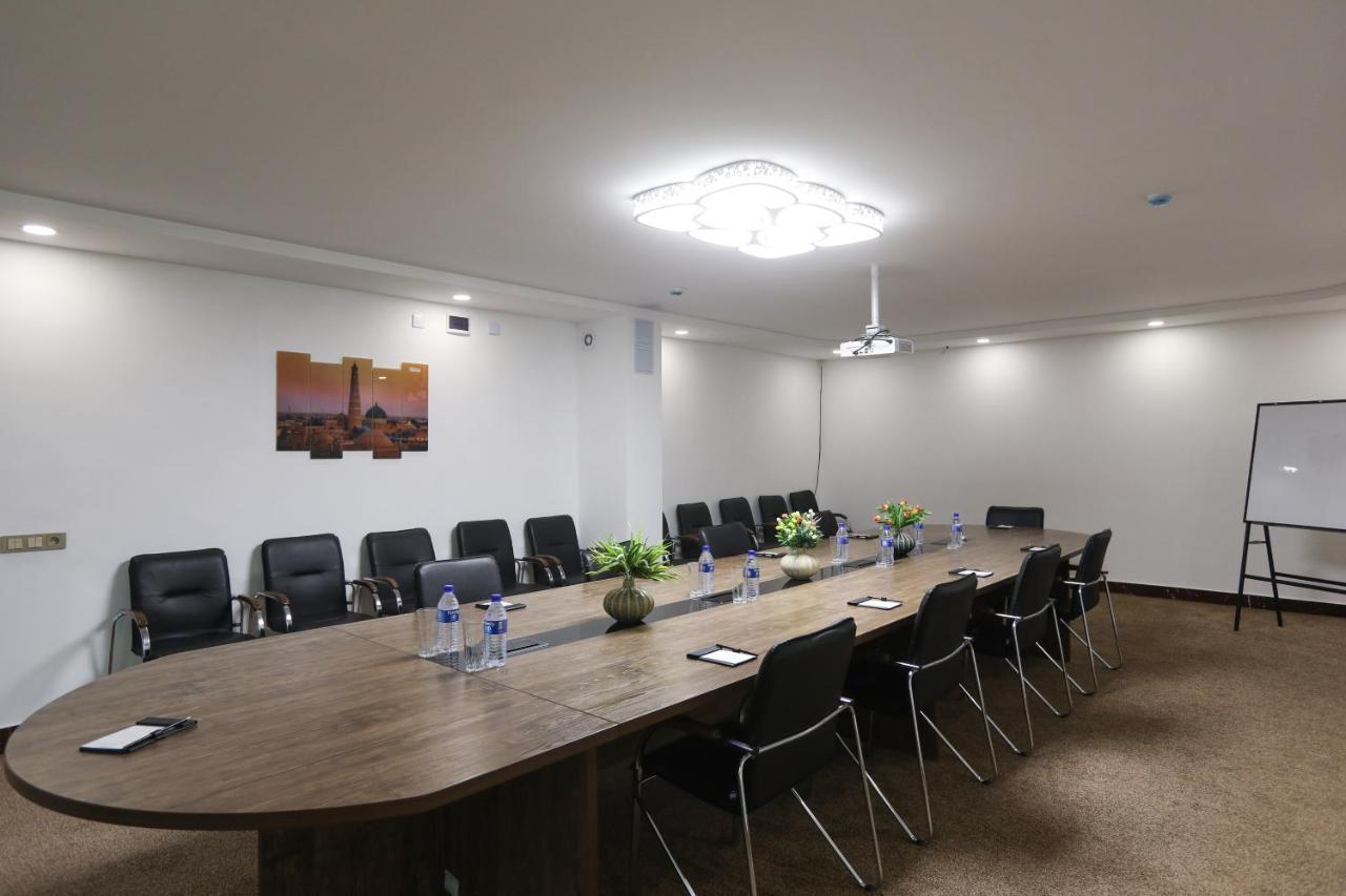 Sunrise Hotel Tashkent Esterno foto