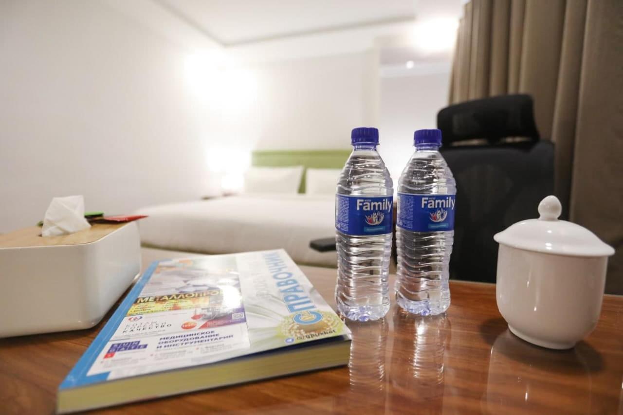 Sunrise Hotel Tashkent Esterno foto
