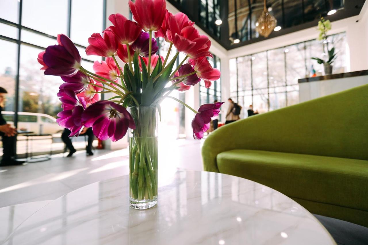 Sunrise Hotel Tashkent Esterno foto